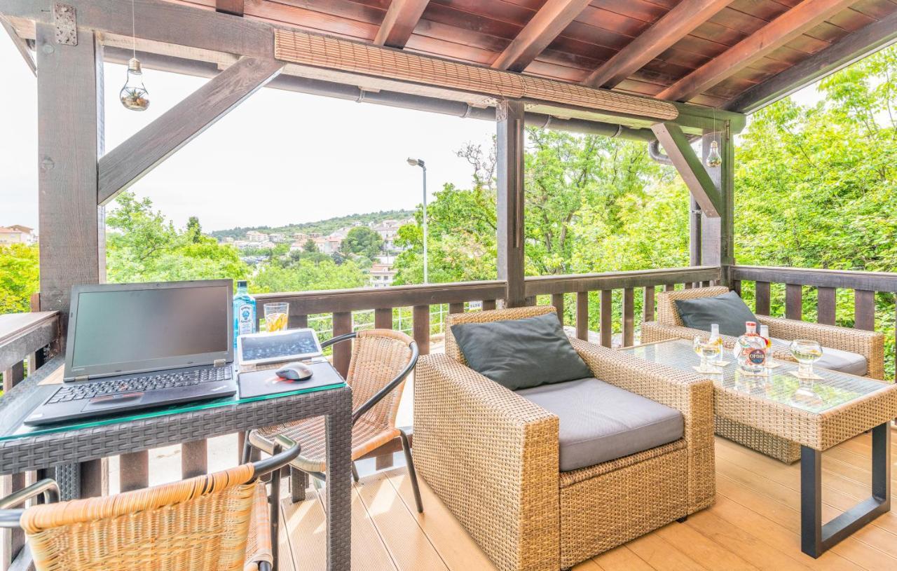 Appartamento Stone House Knez Vrbnik Esterno foto