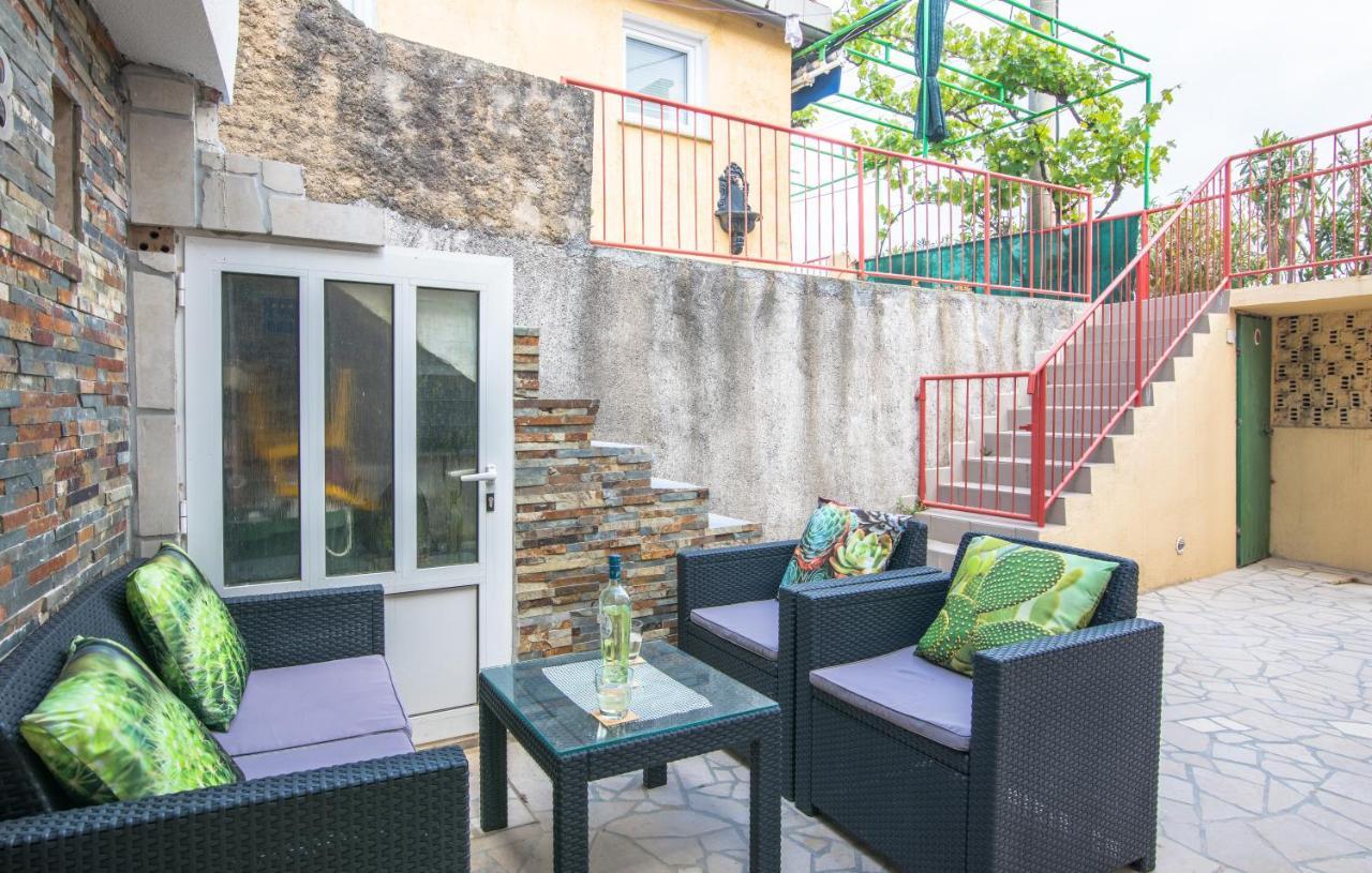Appartamento Stone House Knez Vrbnik Esterno foto