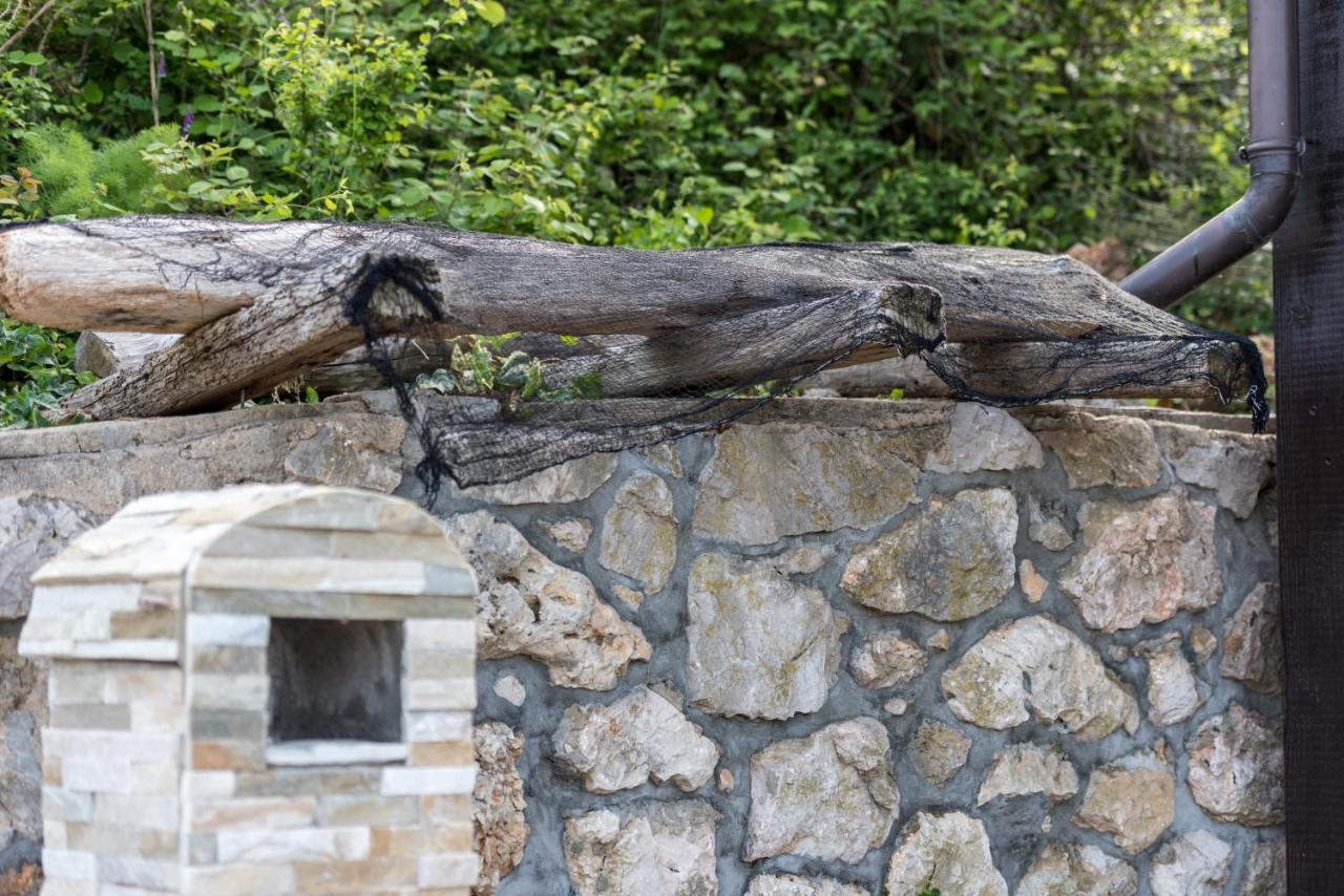 Appartamento Stone House Knez Vrbnik Esterno foto