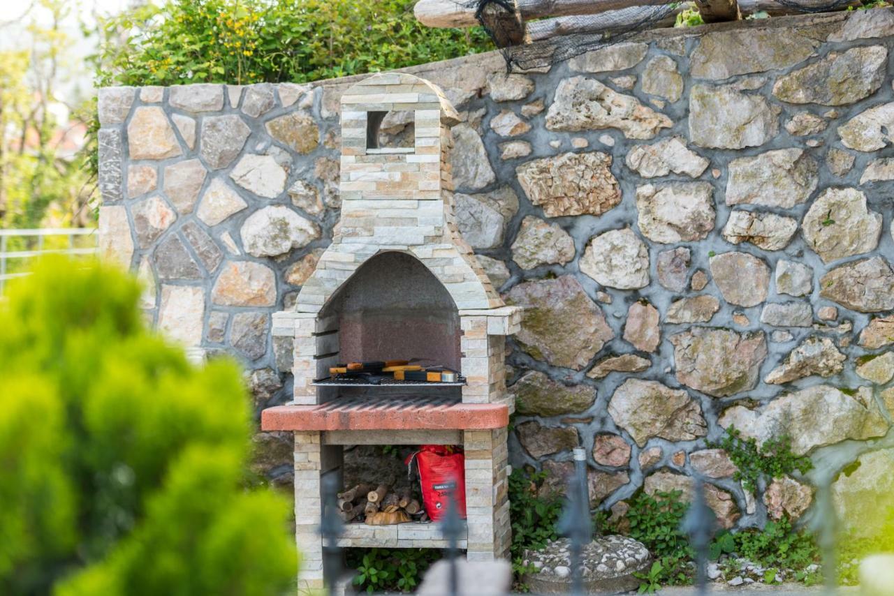 Appartamento Stone House Knez Vrbnik Esterno foto