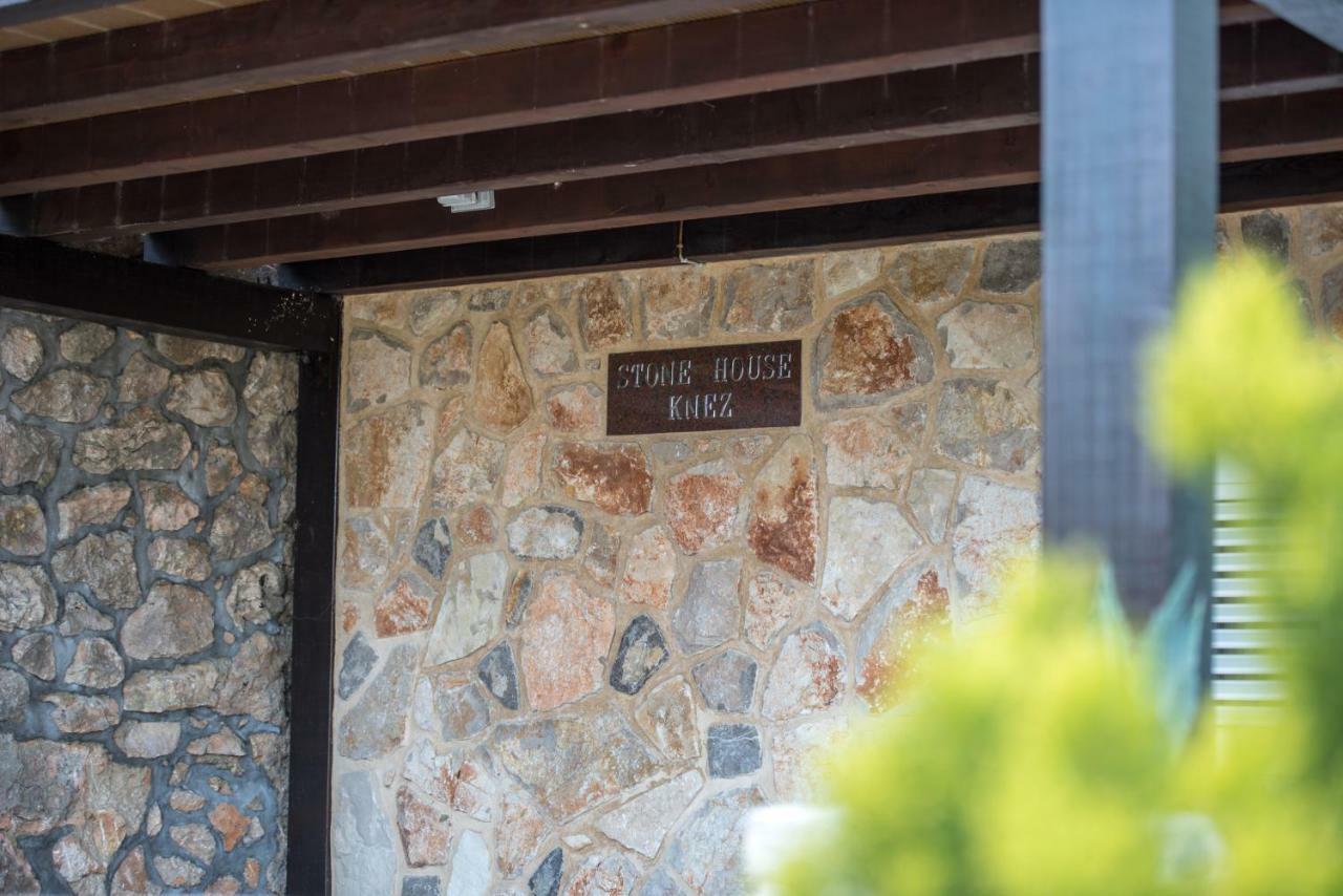 Appartamento Stone House Knez Vrbnik Esterno foto